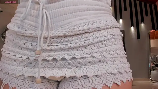 AnnaBrooks1 online show from 28, 11, 2025