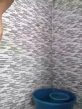 Snapshot of zandra_kiman chatting on 9, 2, 2025 zandra kiman online show from 9, 2, 2025
