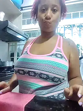 Snapshot of zandra_kiman chatting on 21, 9, 2025 zandra kiman online show from 21, 9, 2025
