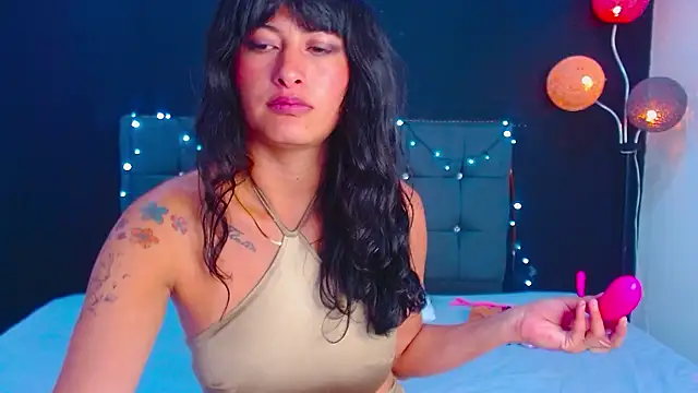 candy lux  online show from 12, 1, 2026