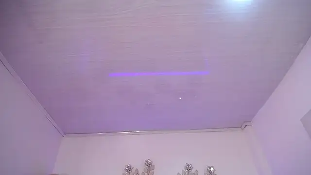 candy lux  online show from 11, 2, 2025