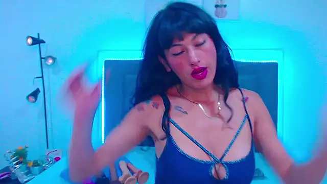 candy lux  online show from 10, 3, 2026