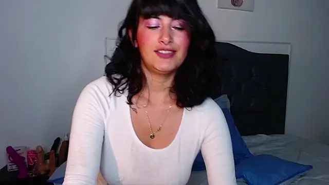 candy lux  online show from 25, 2, 2025