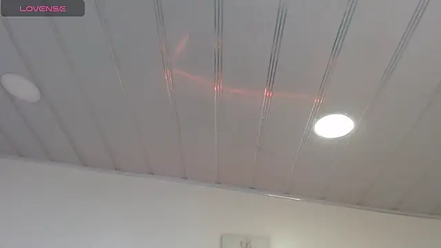 candy lux  online show from 28, 2, 2026