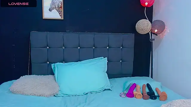 candy lux  online show from 20, 11, 2025