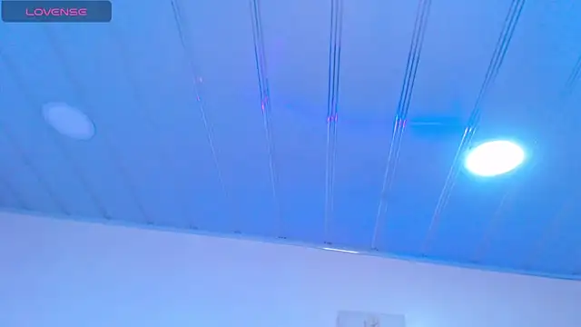 candy lux  online show from 27, 5, 2026