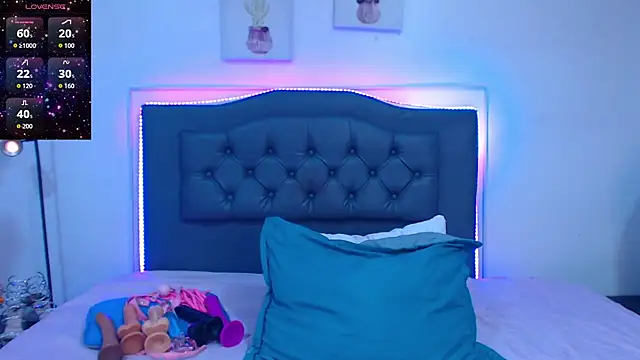 candy lux  online show from 26, 2, 2026