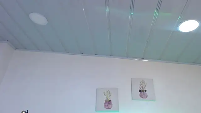 candy lux  online show from 9, 11, 2025