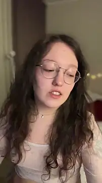 emigooflordXD online show from 4, 4, 2026