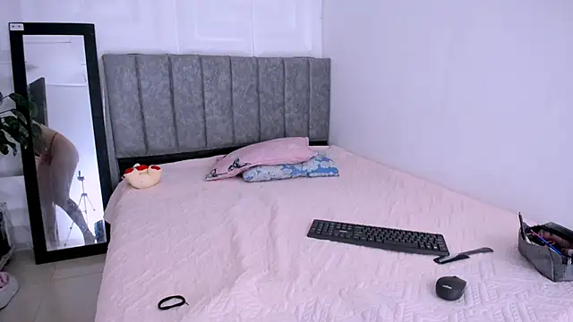 nataly red online show from 16, 11, 2025