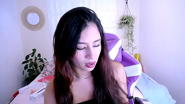 nataly red online show from 25, 6, 2026