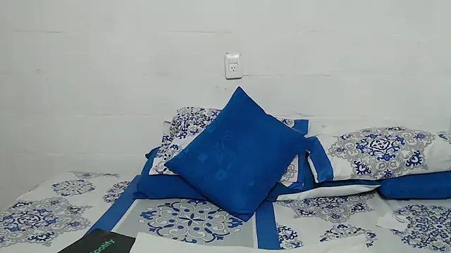 candy mature  online show from 15, 11, 2025