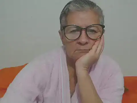 candy mature  online show from 15, 1, 2026