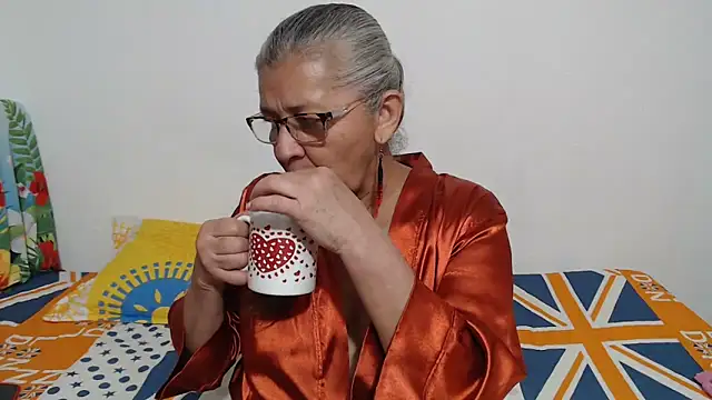 candy mature  online show from 16, 3, 2026