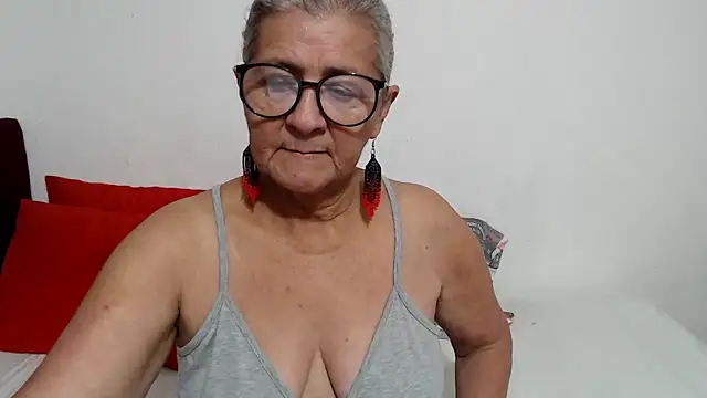 Snapshot of candy_mature_ chatting on 25, 5, 2026 candy mature online show from 25, 5, 2026