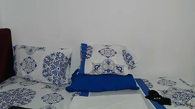 candy mature  online show from 22, 4, 2026