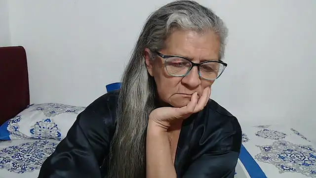 Snapshot of candy_mature_ chatting on 1, 5, 2026 candy mature online show from 1, 5, 2026