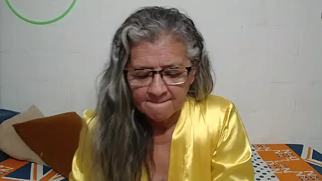 candy mature  online show from 1, 3, 2026