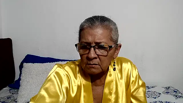 Snapshot of candy_mature_ chatting on 3, 6, 2026 candy mature online show from 3, 6, 2026