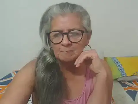 candy mature  online show from 2, 3, 2025