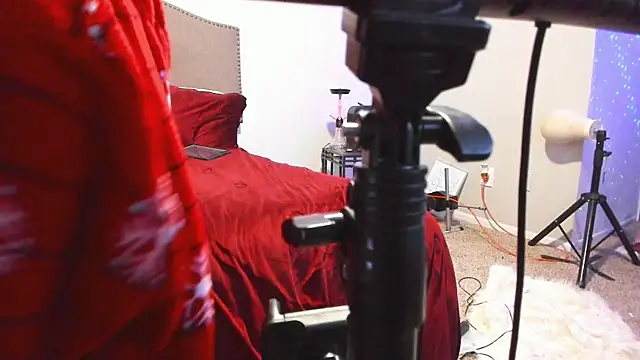 yiauana online show from 14, 11, 2025