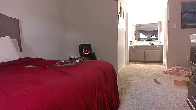 yiauana online show from 25, 2, 2026