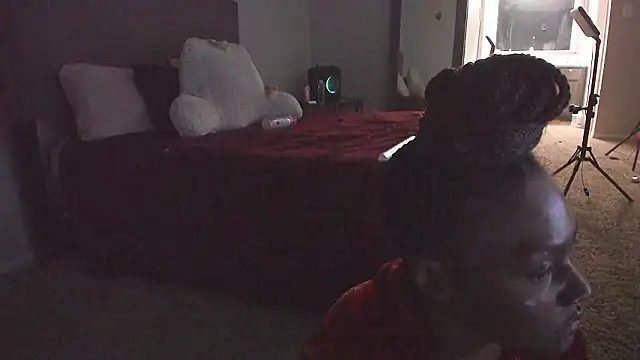 yiauana online show from 3, 2, 2026