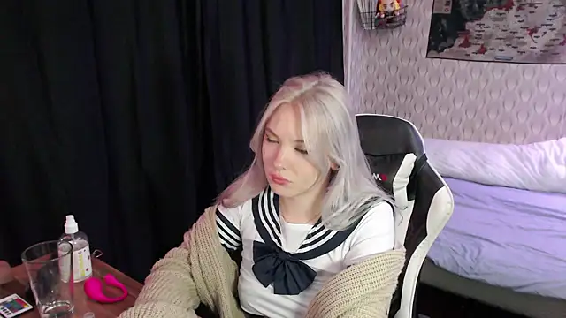 VikaPowers online show from 4, 12, 2024