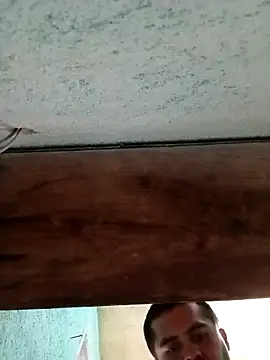 Snapshot of crowten chatting on 10, 11, 2025 crowten online show from 10, 11, 2025