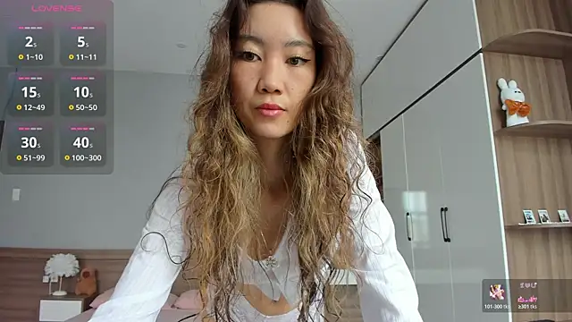 Snapshot of KatyxGold chatting on 19, 5, 2026 KatyxGold online show from 19, 5, 2026
