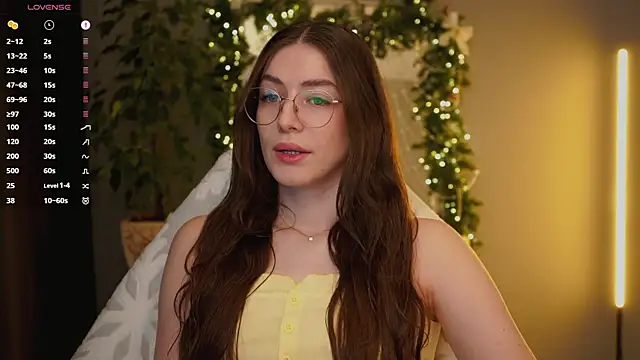 Ester Hill online show from 17, 12, 2025