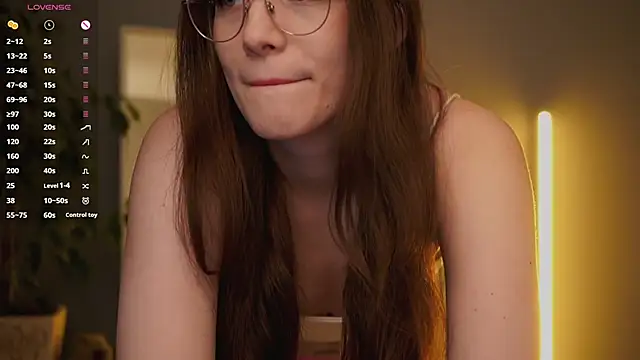 Ester Hill online show from 20, 4, 2026