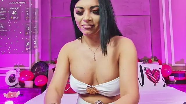 EmilyColle  online show from 10, 2, 2025