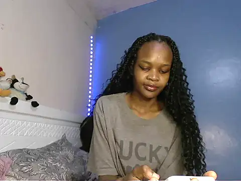 cyberbunnie online show from 2, 11, 2025