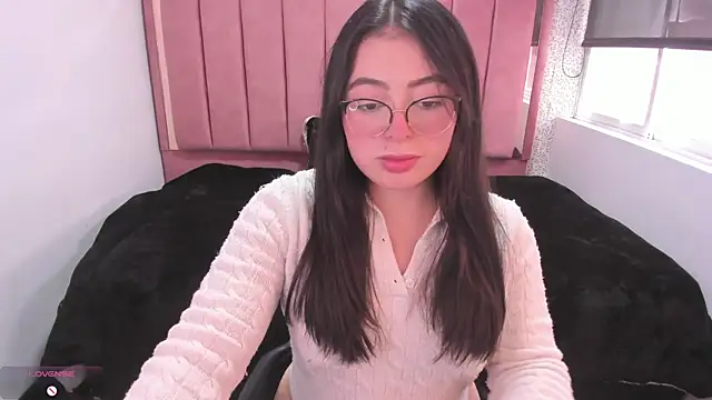 Snapshot of MiaWils_ chatting on 22, 6, 2026 MiaWils online show from 22, 6, 2026