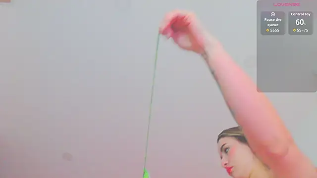 dollface17 online show from 10, 6, 2026