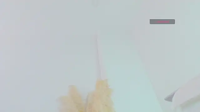 Snapshot of dollface17 chatting on 15, 5, 2026 dollface17 online show from 15, 5, 2026