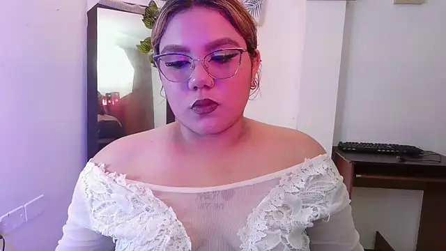moon sunflower online show from 2, 6, 2026