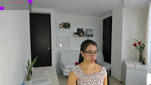 susana monroy online show from 4, 6, 2026