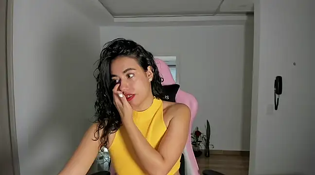 susana monroy online show from 2, 2, 2025