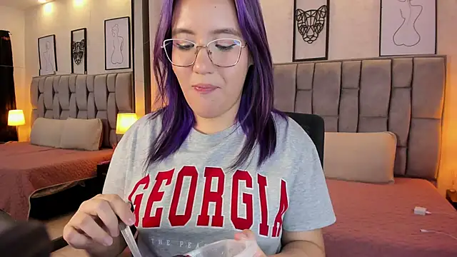 sweet--emily online show from 6, 2, 2025