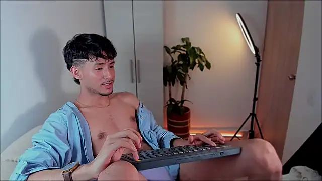 dimitri targaryen online show from 8, 1, 2025