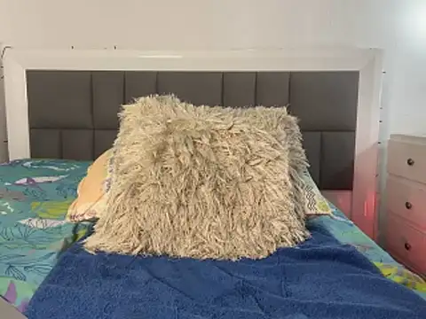 nicolaskan online show from 28, 10, 2025