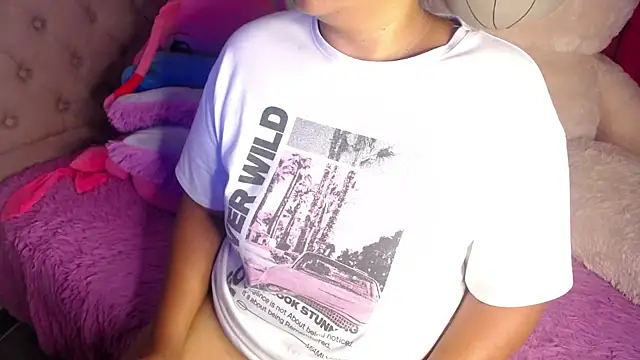 KittyHot20 online show from 5, 12, 2025