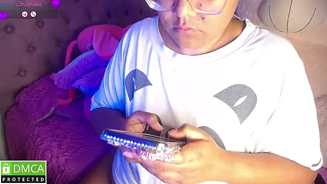 KittyHot20 online show from 12, 11, 2025