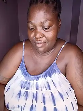 Snapshot of African_Bigass chatting on 23, 6, 2026 African Bigass online show from 23, 6, 2026