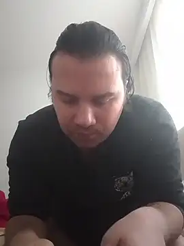 raducelfrumos99 online show from 7, 3, 2026