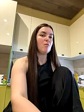 Karolina llove online show from 15, 11, 2025