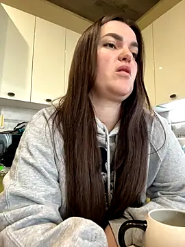 Karolina llove online show from 28, 10, 2025