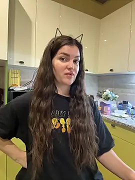 Karolina llove online show from 12, 10, 2025